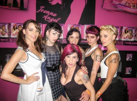 Joanna Angel stella hd collezione